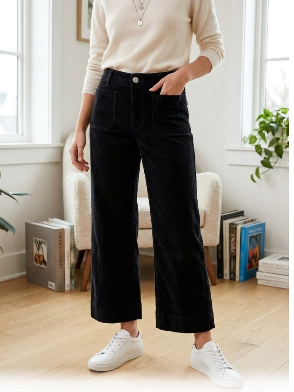 Velvet Heart Black Alyx Corduroy Wide Leg Patch Pocket Pants Size 31